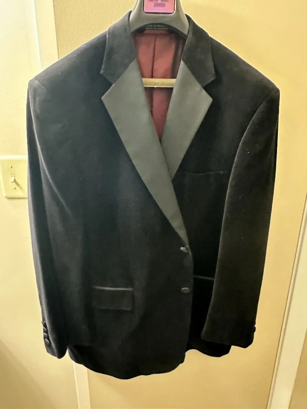 Black Velvet Dinner Jacket 46R